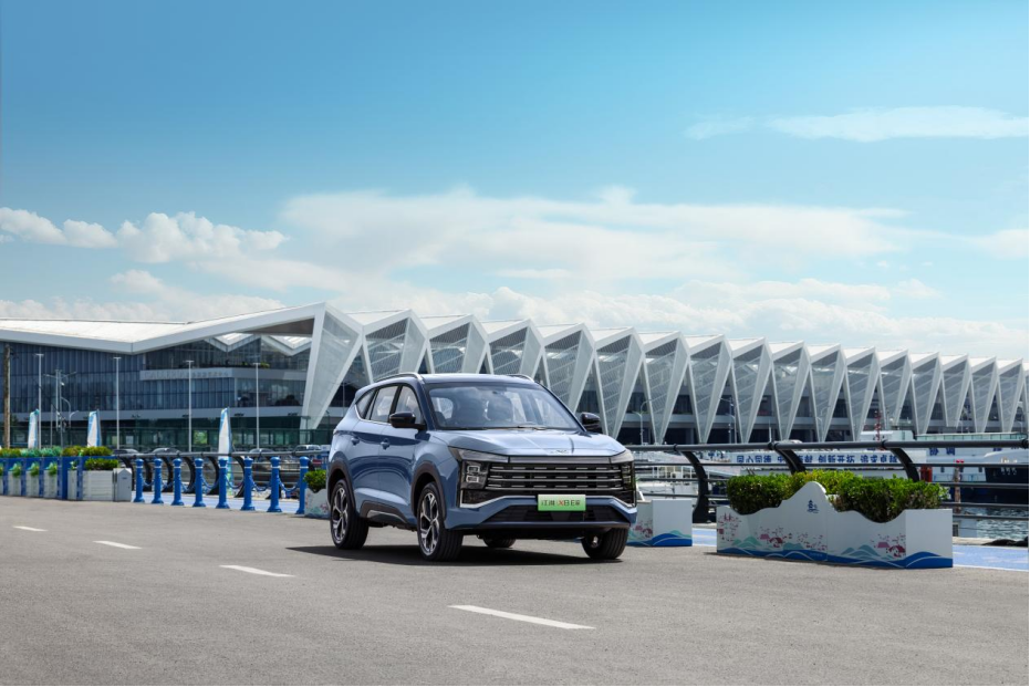 9.98-14.98万元  大七座电混SUV  恒峰g22X8 E家正式上市729.png